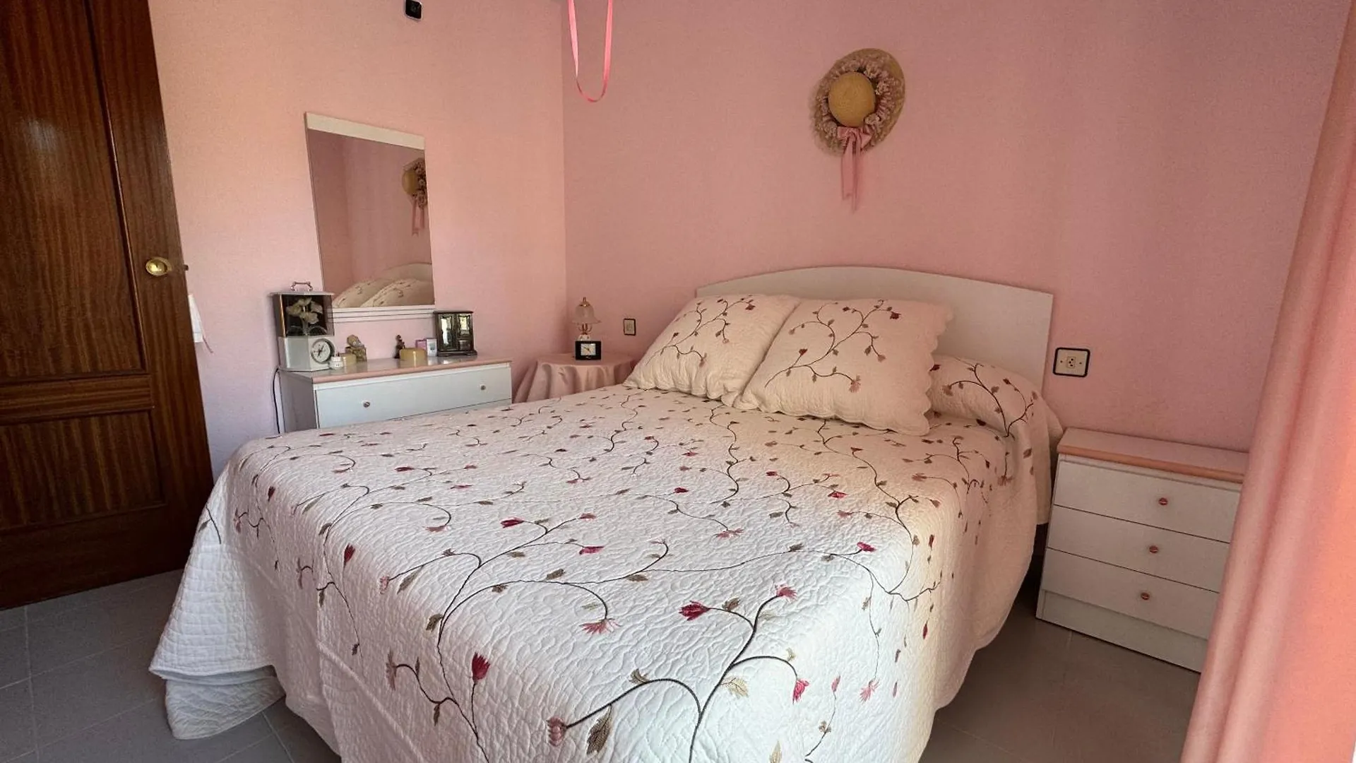Chalet En Malaga, Torremolinos, Cerca De La Playa 0*, Malaga Spain