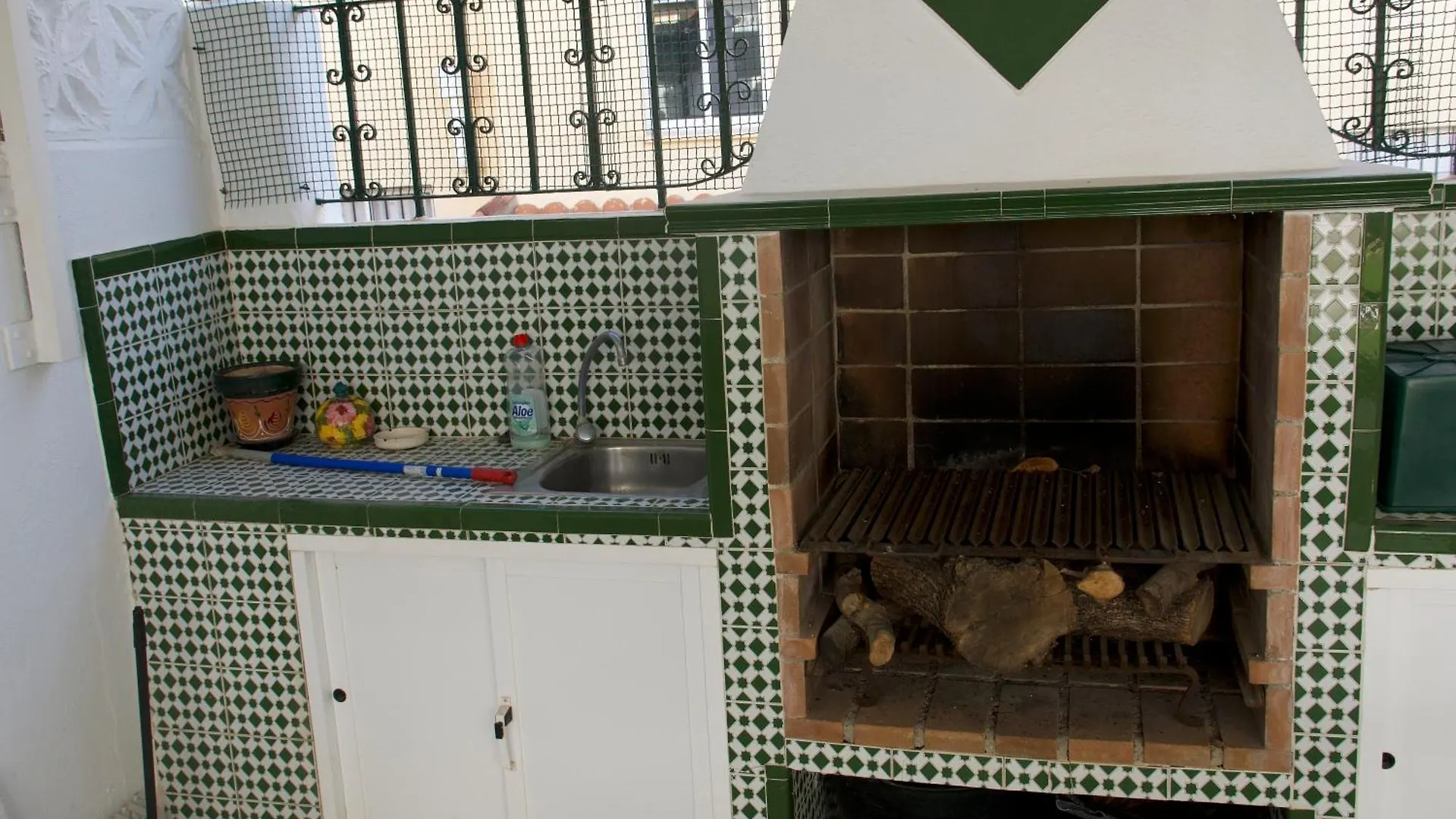 Chalet En Malaga, Torremolinos, Cerca De La Playa Tatil Evi
